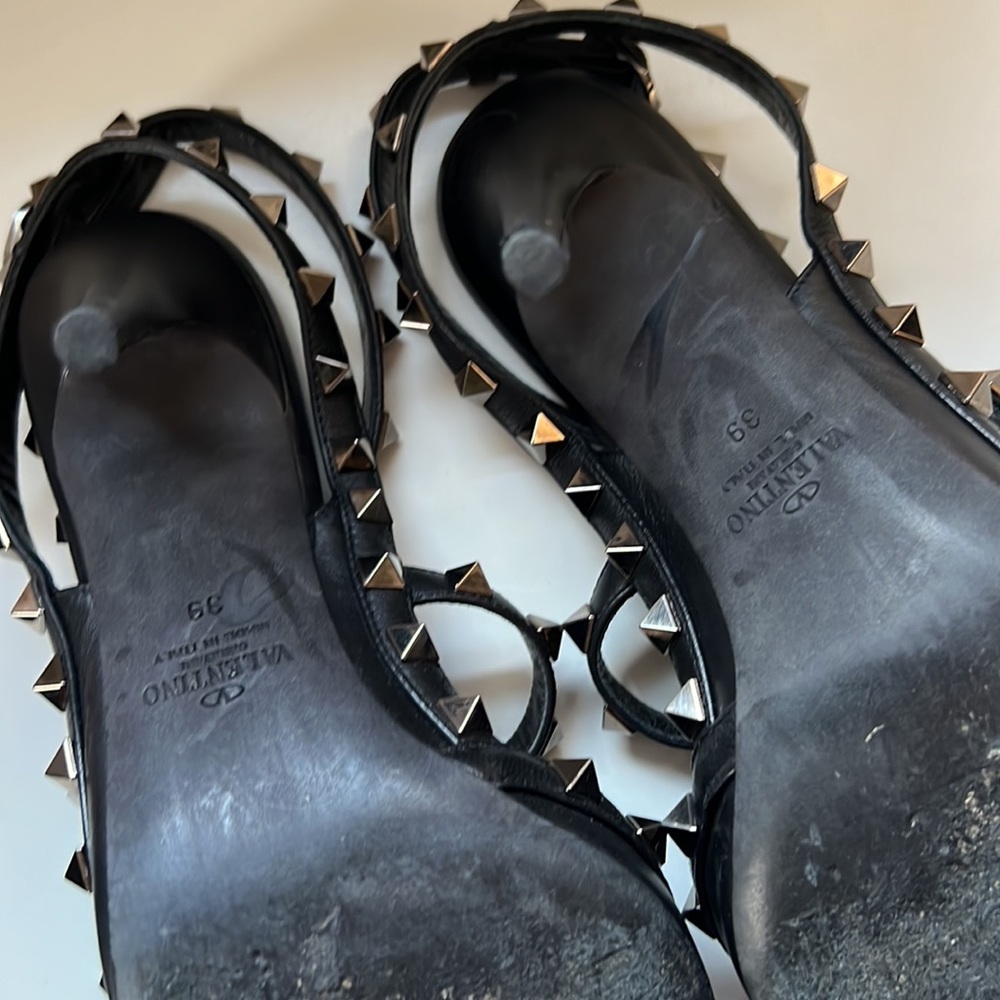 Valentino Garavani Black Leather Rock Stud Shoes 39 - Picture 11 of 11